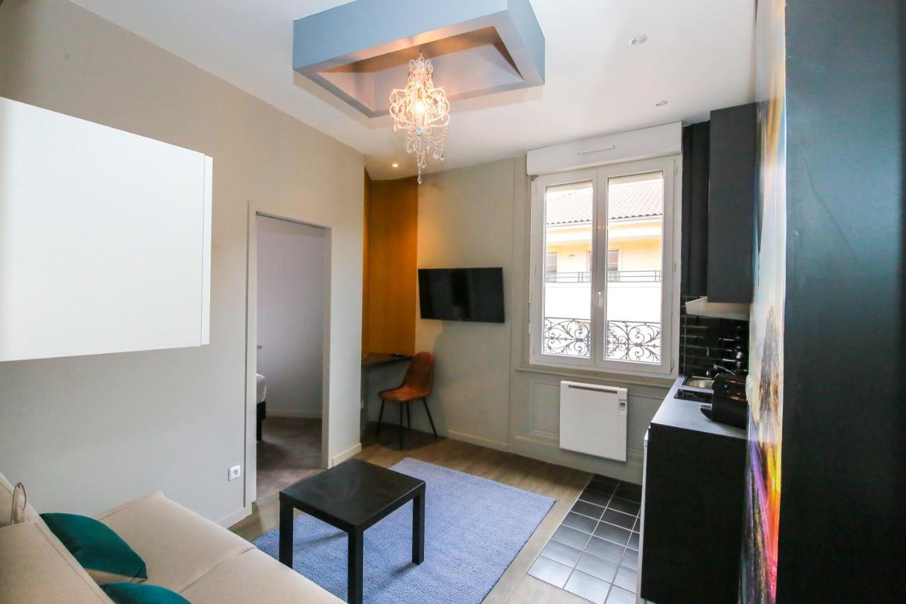 Le Vintage, T2 Hypercentre Chic Et Cosy, Wifi Par Sovalfi Apartamento Saint-Etienne  Exterior foto